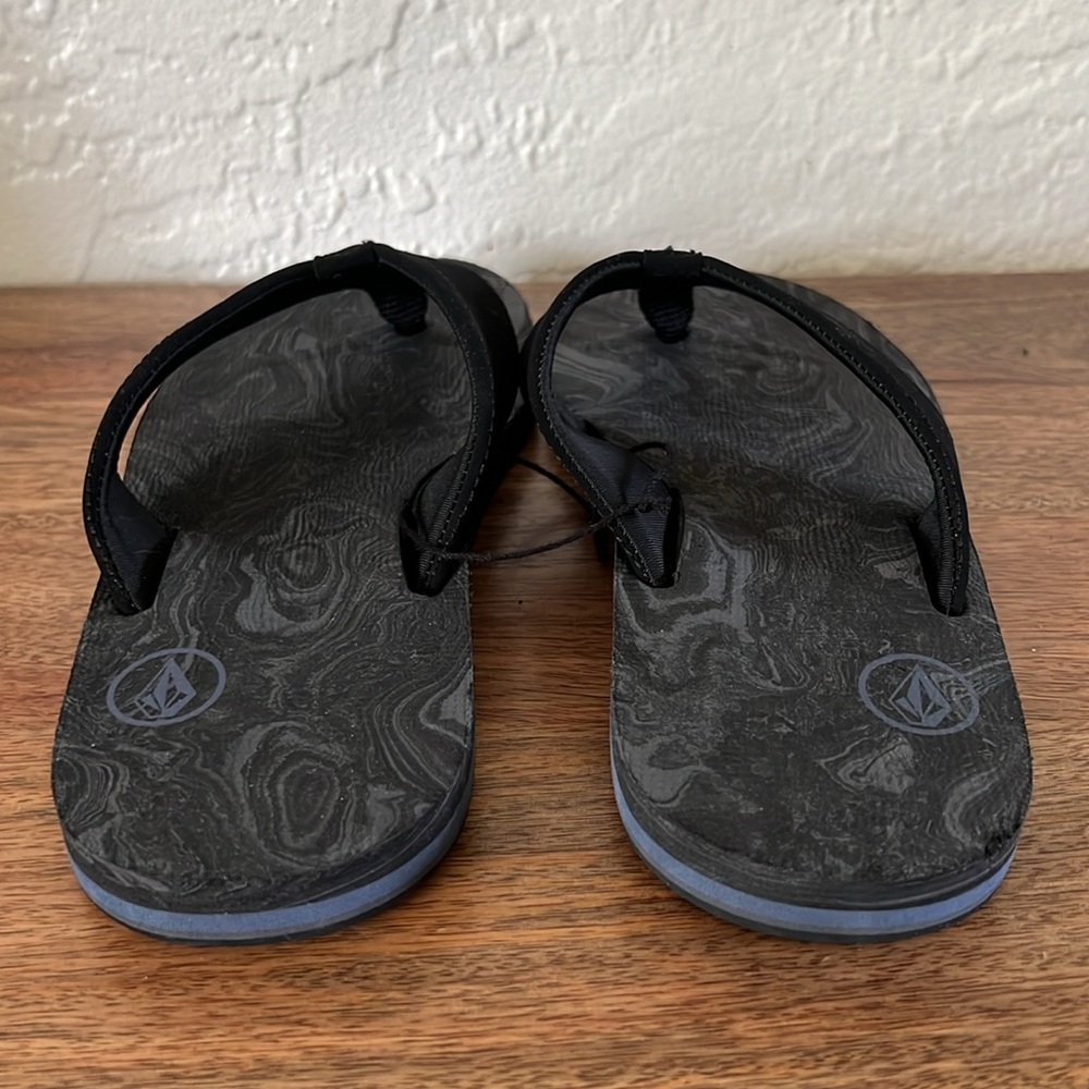 NWOT Volcom Victor Sandal - Picture 9 of 14